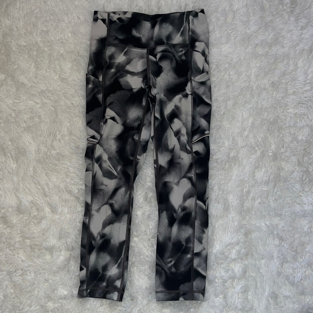 Lulu lemon leggings